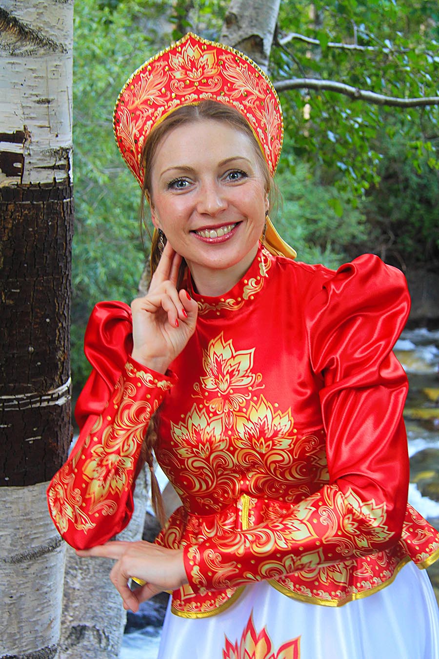 New gallery update — Women in Slavic costumes