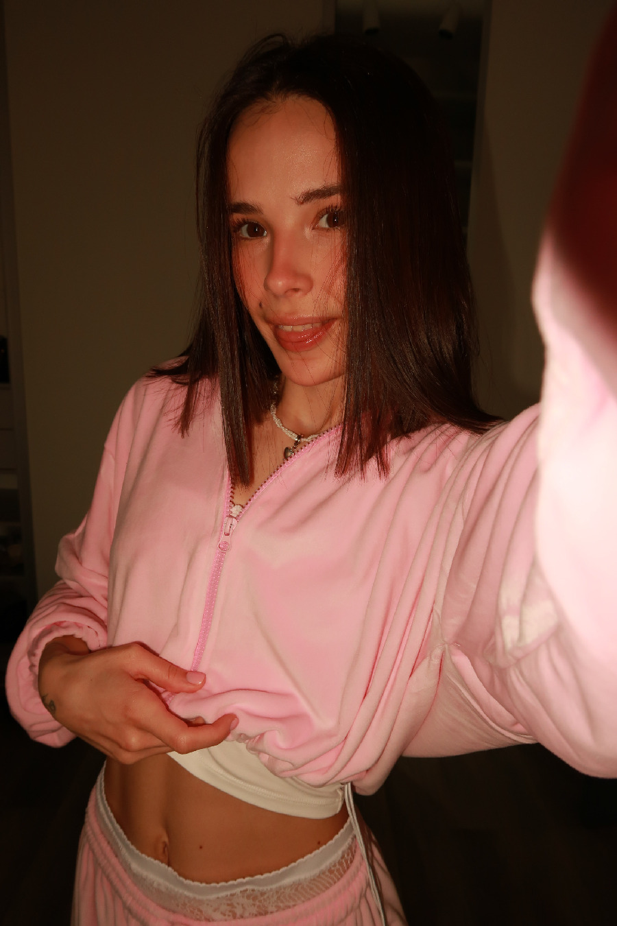 Tina brings the glow — live moments in Calgary