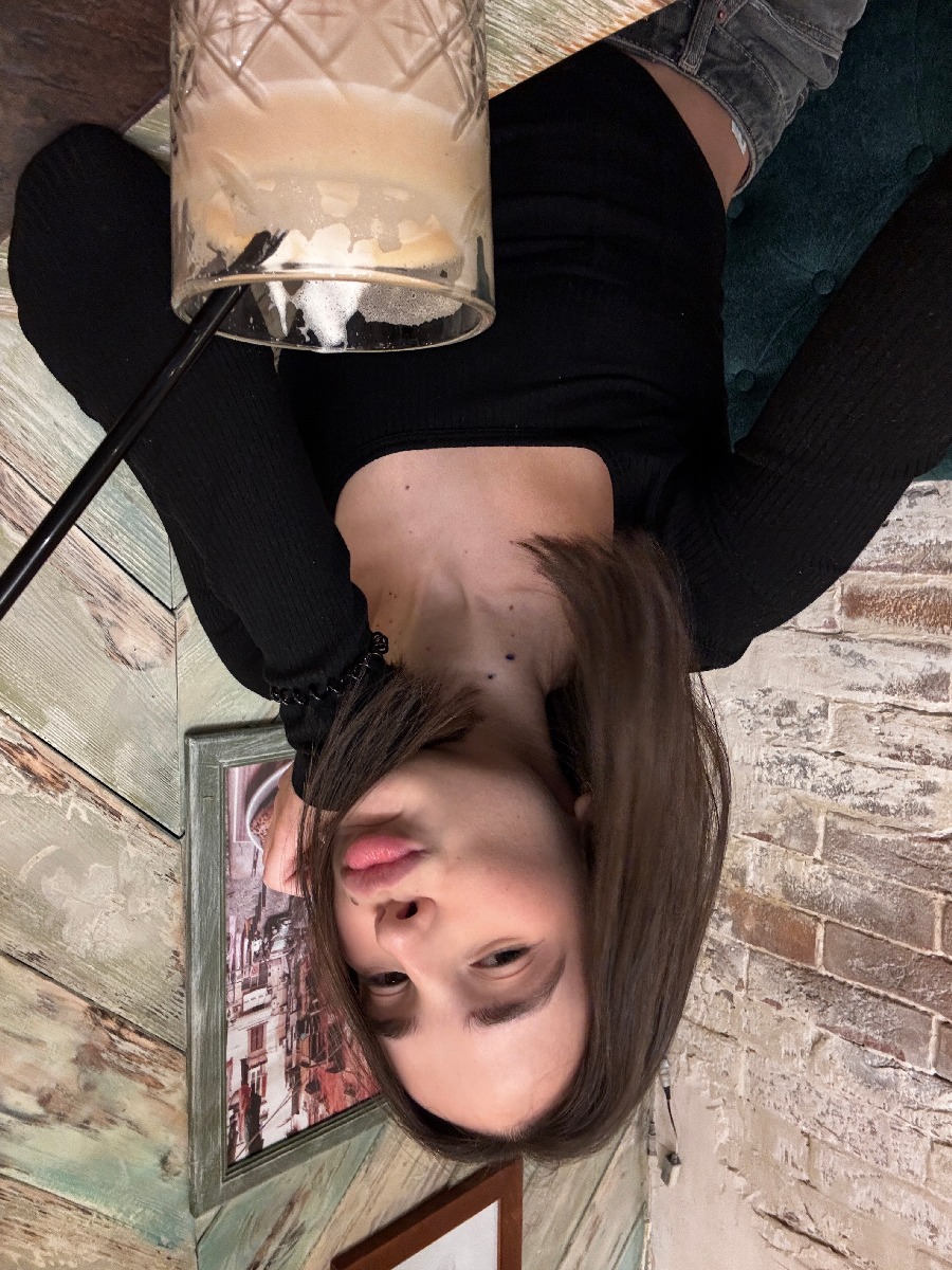 Fresh photos, fresh mood — Tina online in Calgary